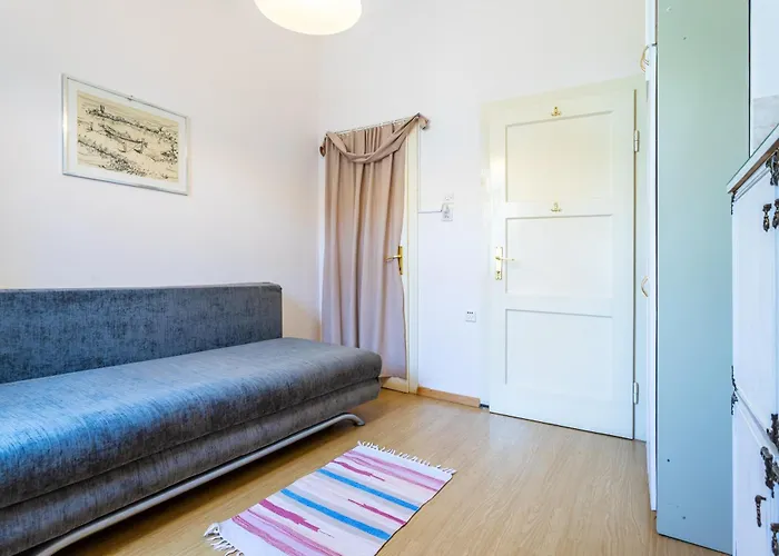 Apartman Traditional Dalmatian 3 Min Walk To