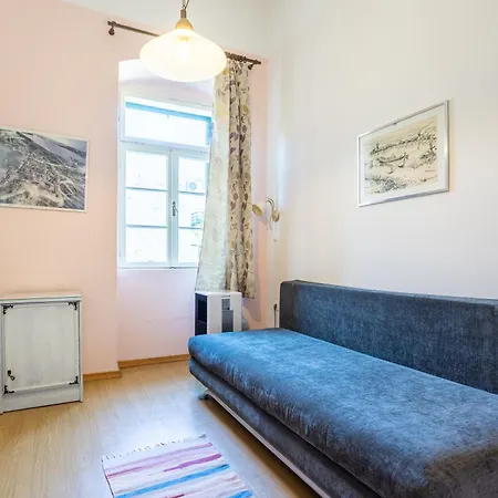 Traditional Dalmatian 3 Min Walk To